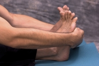 Stretching the Feet Boosts Health
